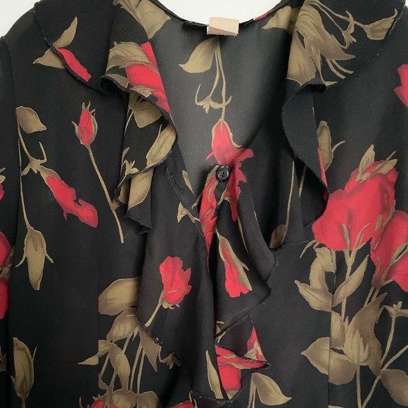 Y2K Roses Ruffle Blouse - Picture 3 of 4